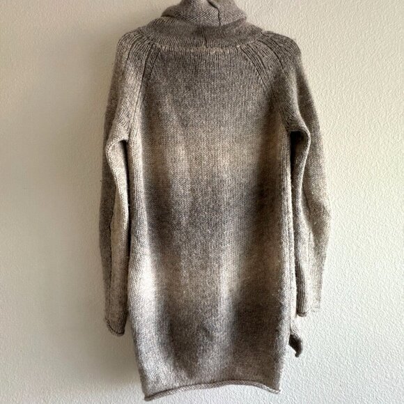 Wilfred Aritzia Alpaca blend Cowl Neck Oversized Ombre Beige Grey Sweater Small - Picture 8 of 9